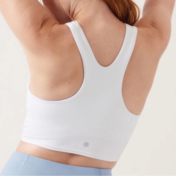 Athleta Conscious Crop White Size M - Picture 2 of 9
